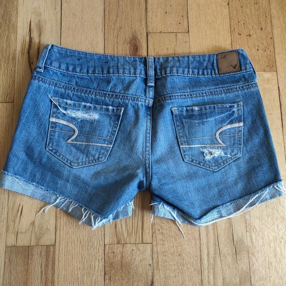 American Eagle Distressed Jean short 0 - Picture 3 of 6